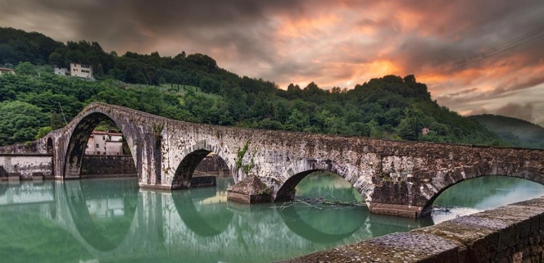Villa Agriturismo Il Castello à Borgo a Mozzano Extérieur photo
