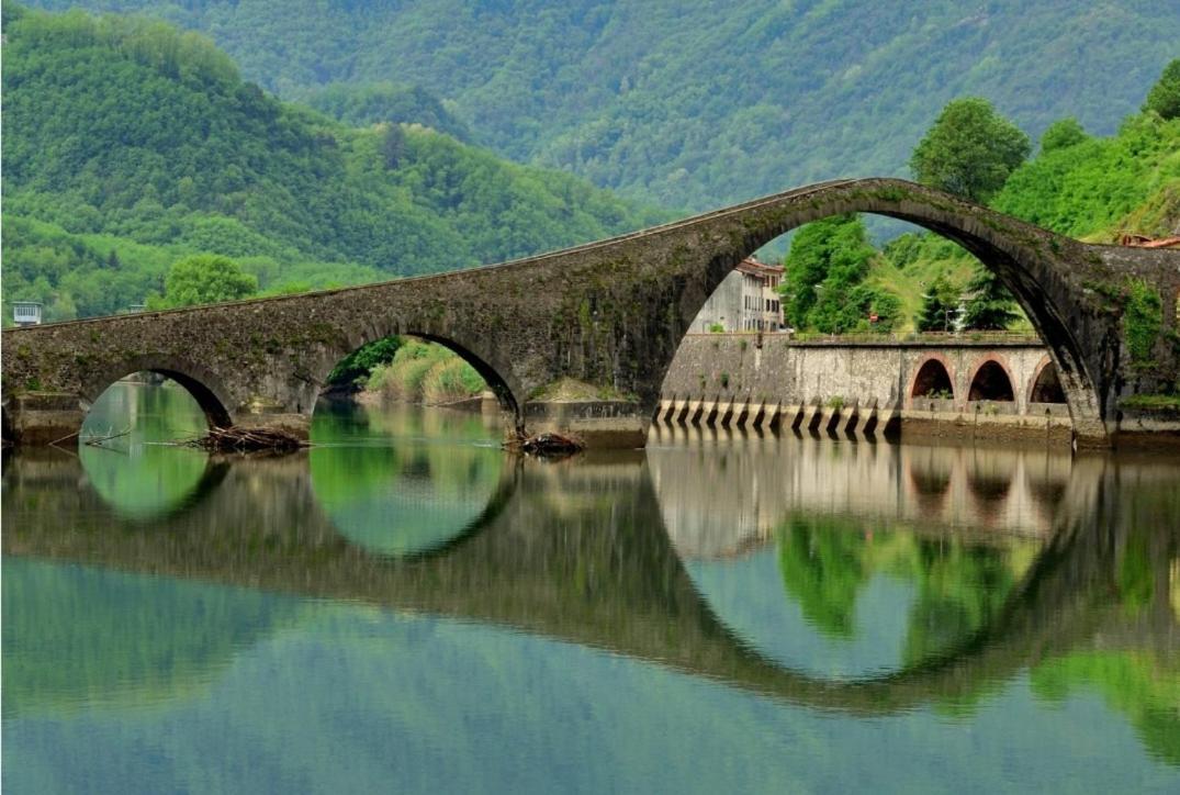 Villa Agriturismo Il Castello à Borgo a Mozzano Extérieur photo